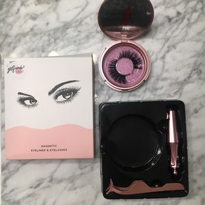 Magnetic eyeliner and eyelashes